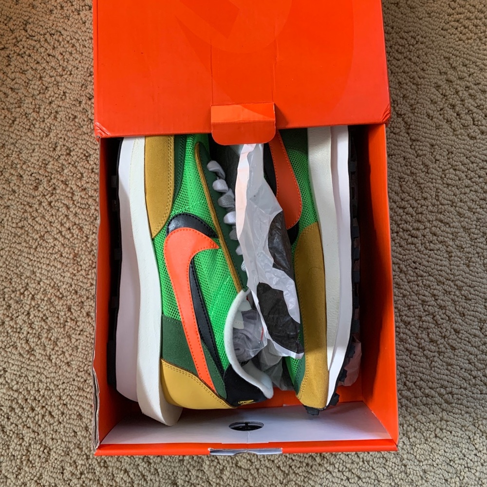 Sacai x Nike Waffles in “Gusto Green”